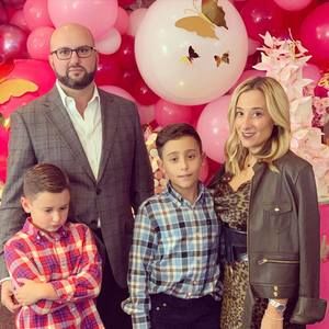 Meet your Posher, Christine